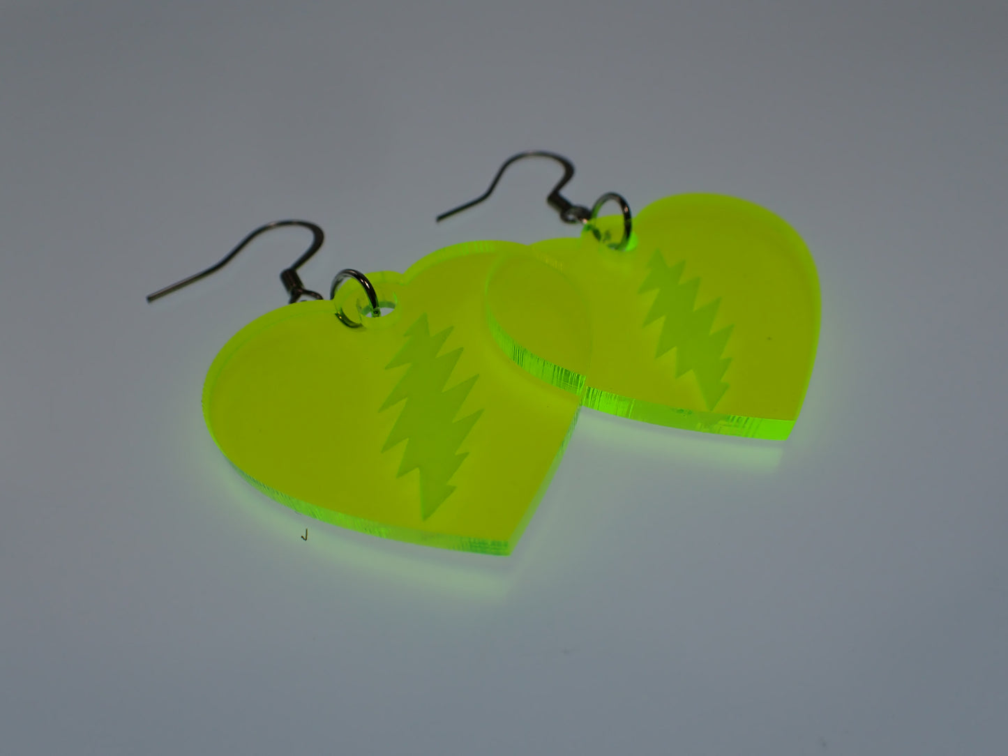 Grateful Dead Earrings - Neon Heart Bolts